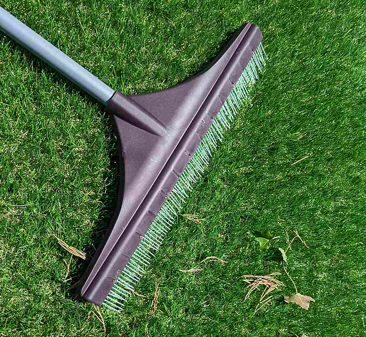 How To Maintain Artificial Grass Plastic Brush